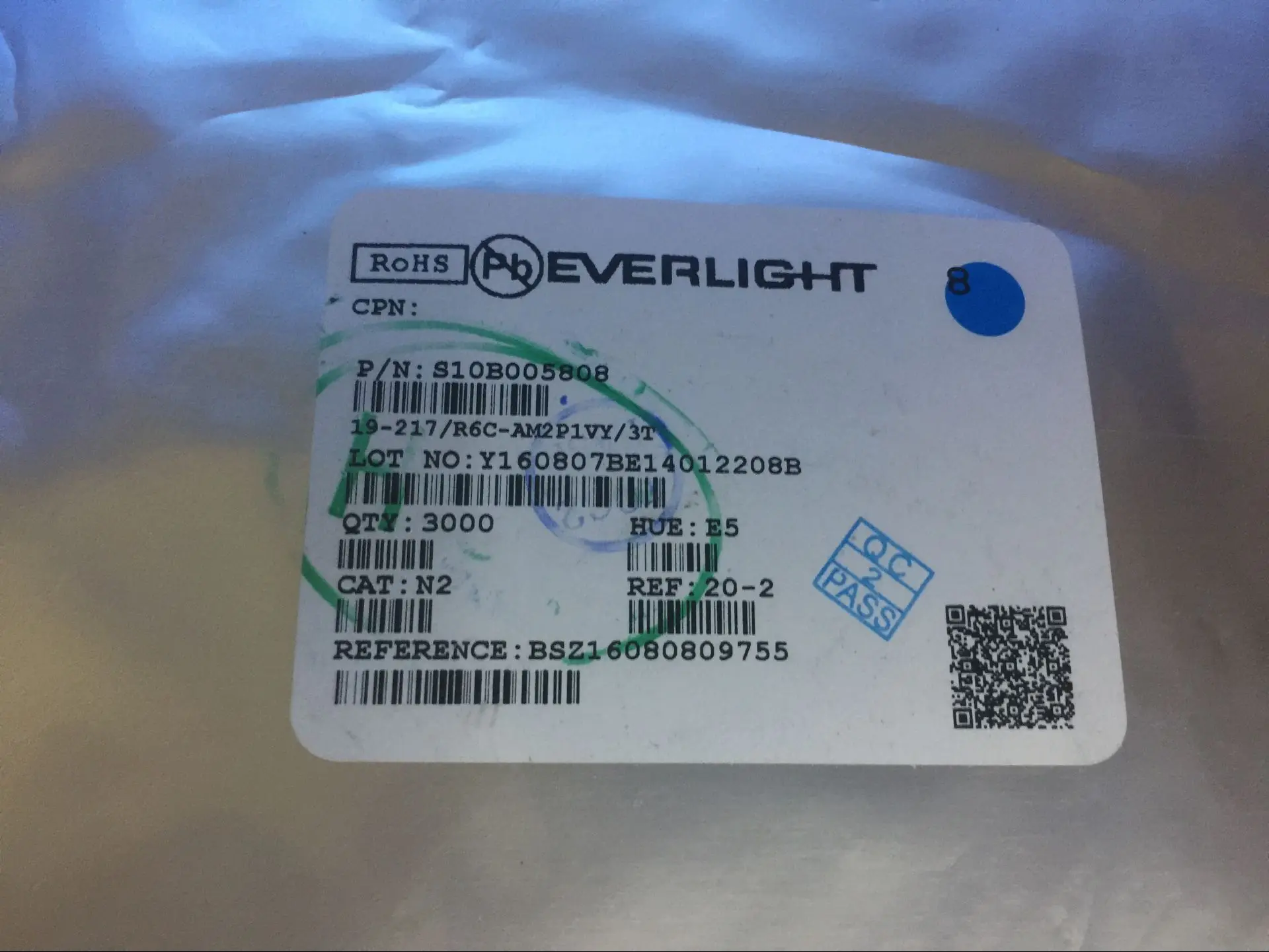 Тайвань, оригинальная серия everlight 0805