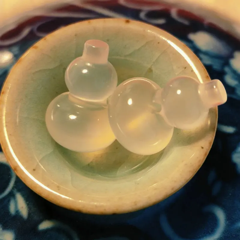 16mm length natural jade button - Фотография_2
