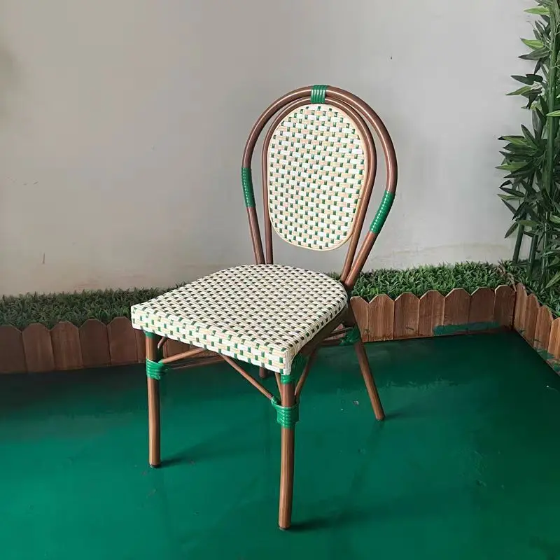 Уличный ротанговый стол для двора и стулья - Фотография_5