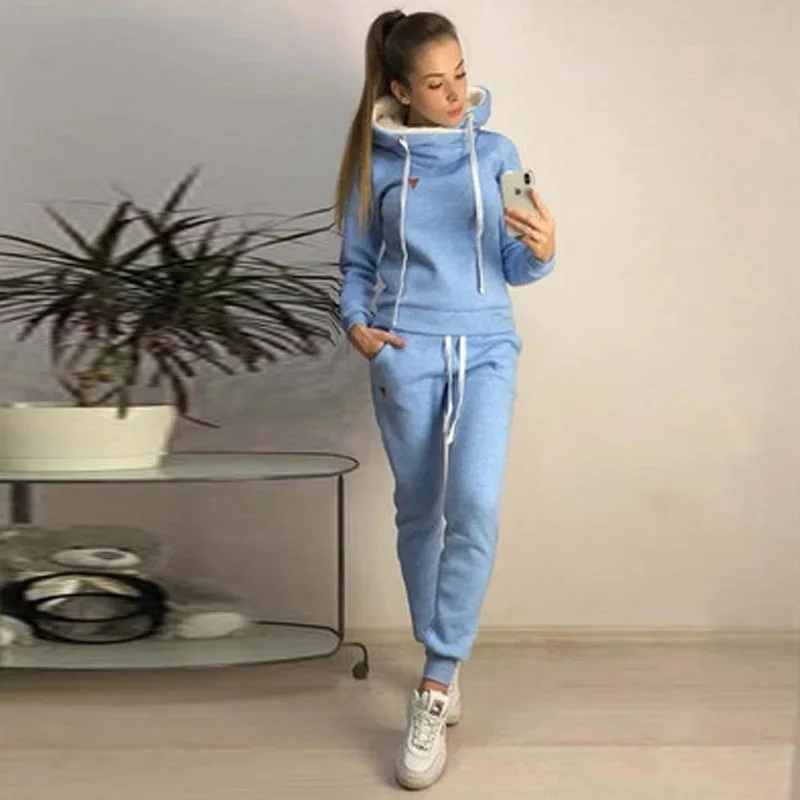 Однотонный женский спортивный костюм - Фотография_4