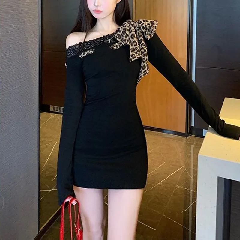 Hotsweet кружевное мини-платье - Фотография_2